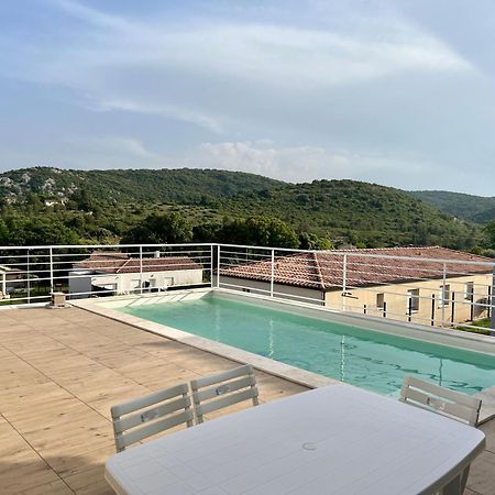 Chambres & Suites Villa Architecte Saint-Paul-et-Valmalle エクステリア 写真