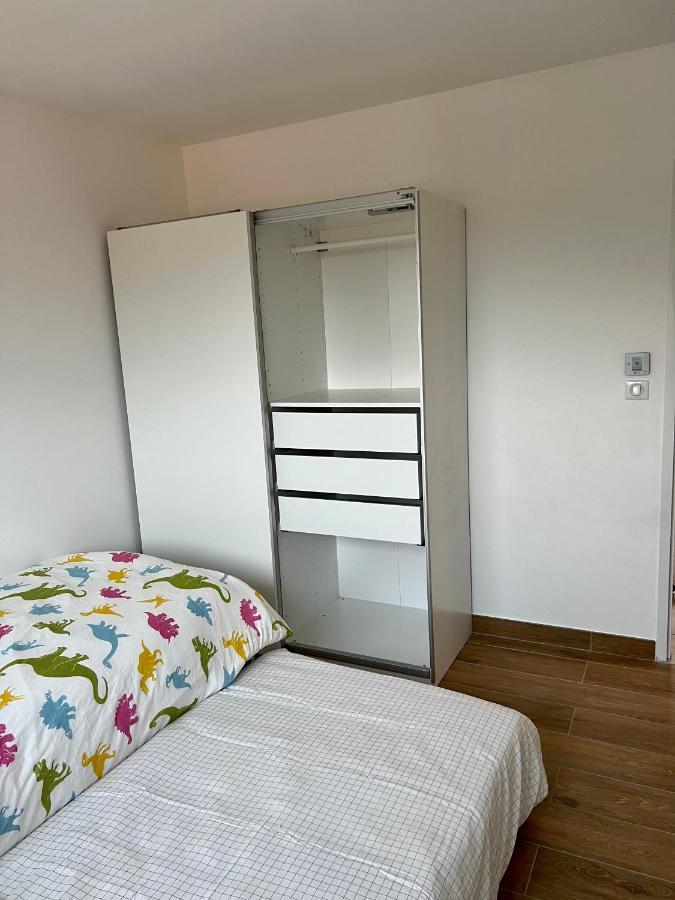 Chambres & Suites Villa Architecte Saint-Paul-et-Valmalle エクステリア 写真
