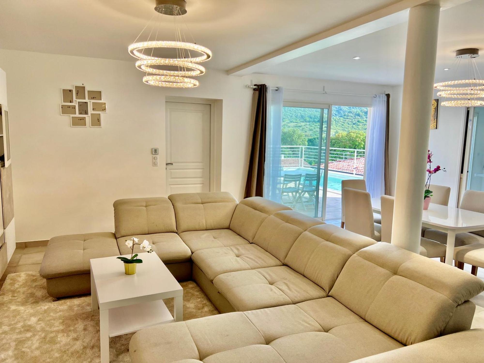 Chambres & Suites Villa Architecte Saint-Paul-et-Valmalle エクステリア 写真