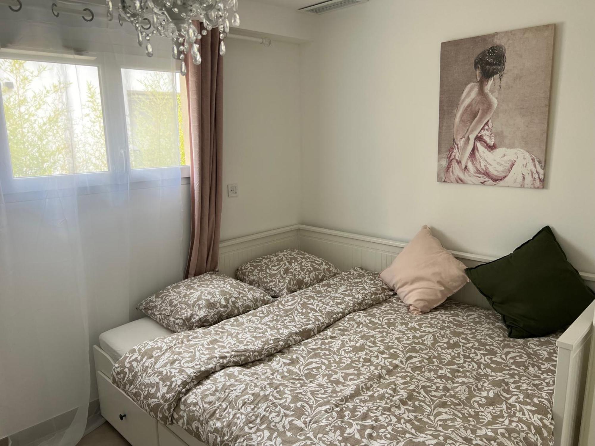 Chambres & Suites Villa Architecte Saint-Paul-et-Valmalle エクステリア 写真